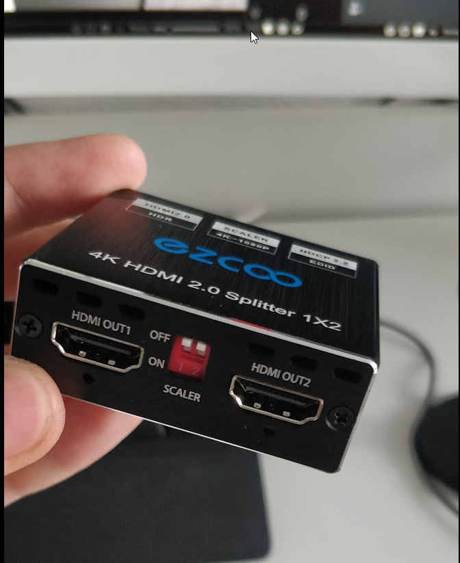 Difference Between HDMI Splitters And HDMI Switches- All You Need To K –  FireFold